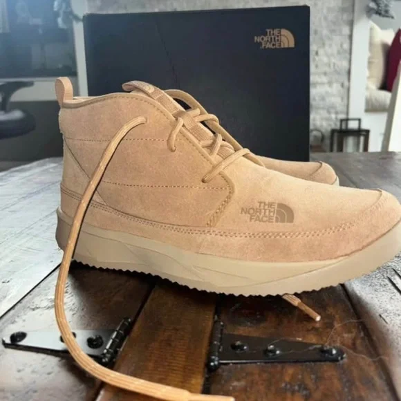 The North Face Tan Chukka Boots Suede NIB - Picture 1 of 6